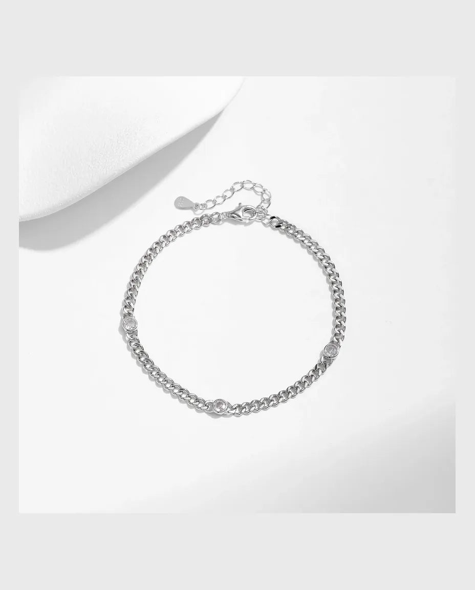 Moissanit Armband mit gedrehter Kette – 925 Sterlingsilber weißgoldplattiert, Steine in Farbe D