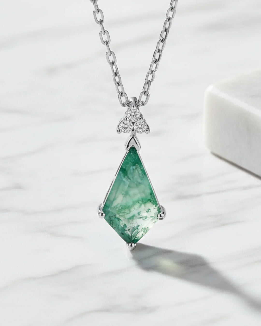 Moosachat Kette – Drachenschliff mit Zirkonia-Rahmen, 925er Sterlingsilber, Geschenk zum Geburtstag