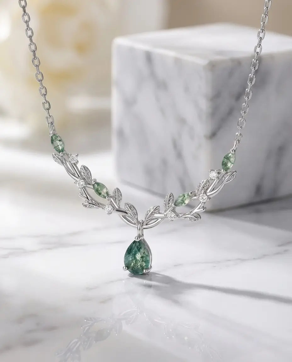 Moosachat Kette – Ranken- und Blattmotiv mit 4x6 mm Tropfen, 925er Silber mit Weißgoldauflage, Geschenk für sie