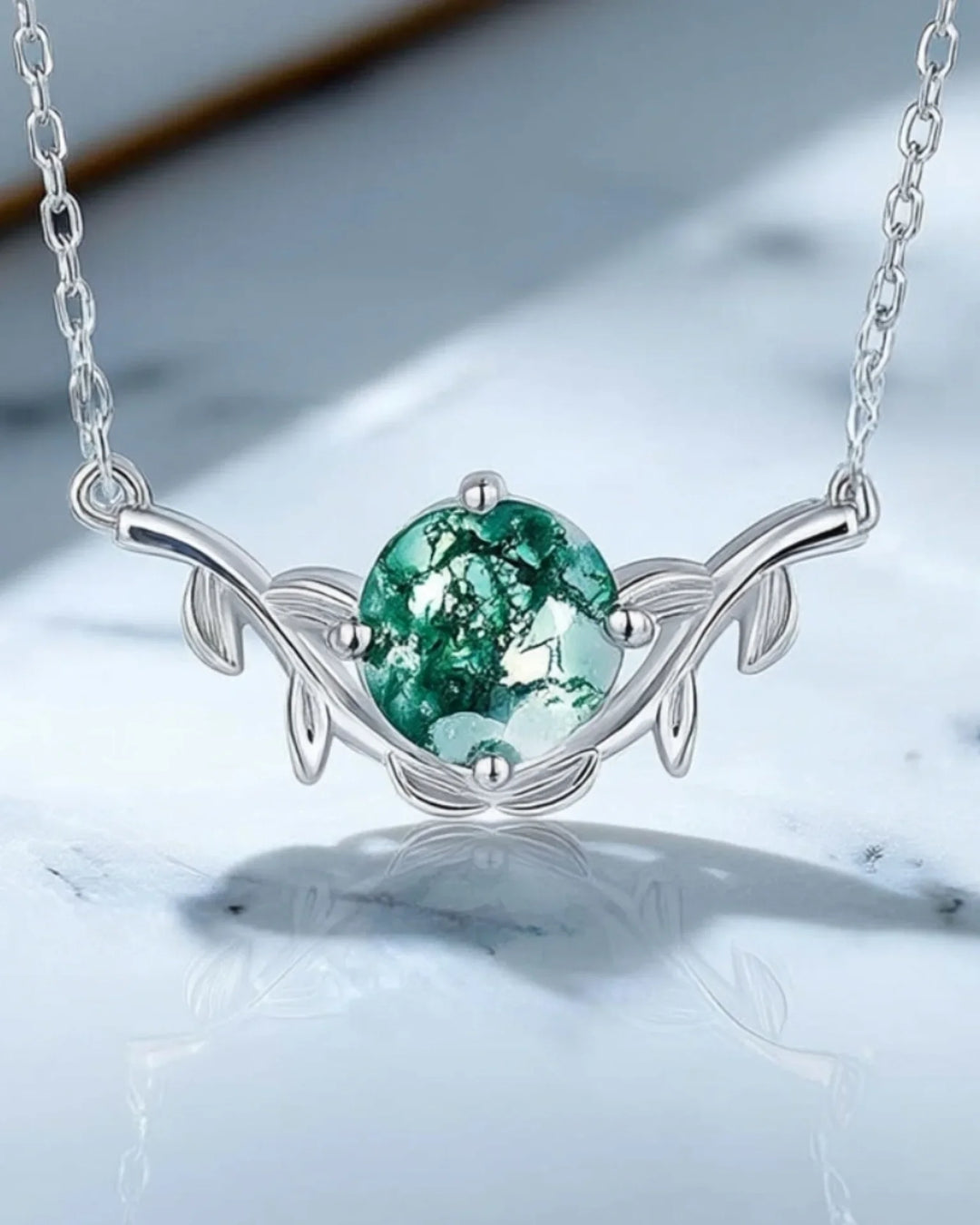 Moosachat Kette – runder Stein in Blatt-und-Zweig-Fassung, 925er Sterlingsilber, Geschenk für Naturliebhaberinnen
