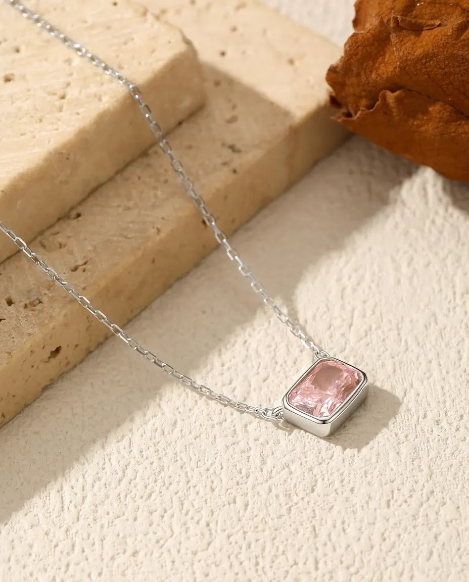 Rosa Zirkonia Kette – Anhänger 5 x 7 mm in Zargenfassung, aus 925 Sterlingsilber, 40+5 cm