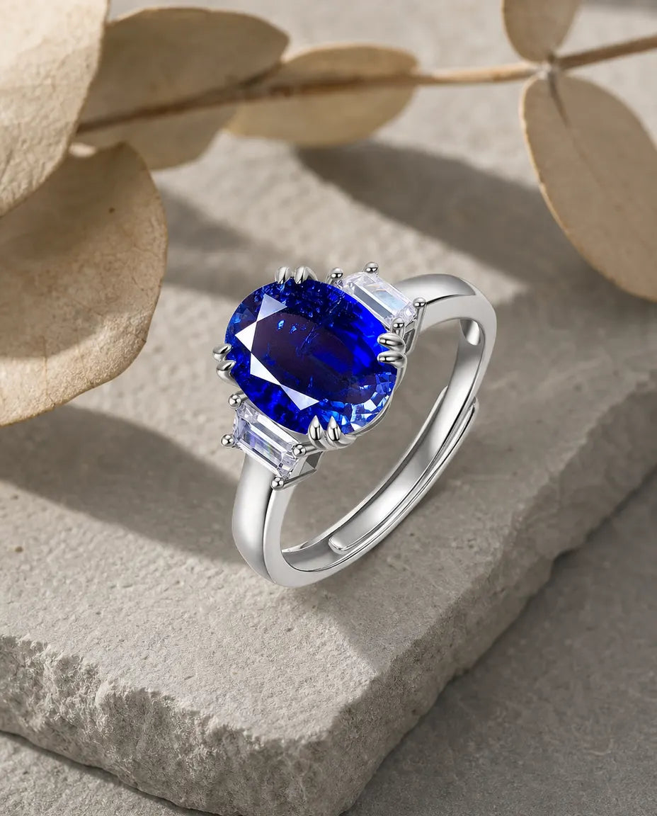 Saphir Ring – großer ovaler Labor-Saphir mit Baguette-Schultern, 925er Sterlingsilber, Statement-Ring für Damen, Geburtsstein September