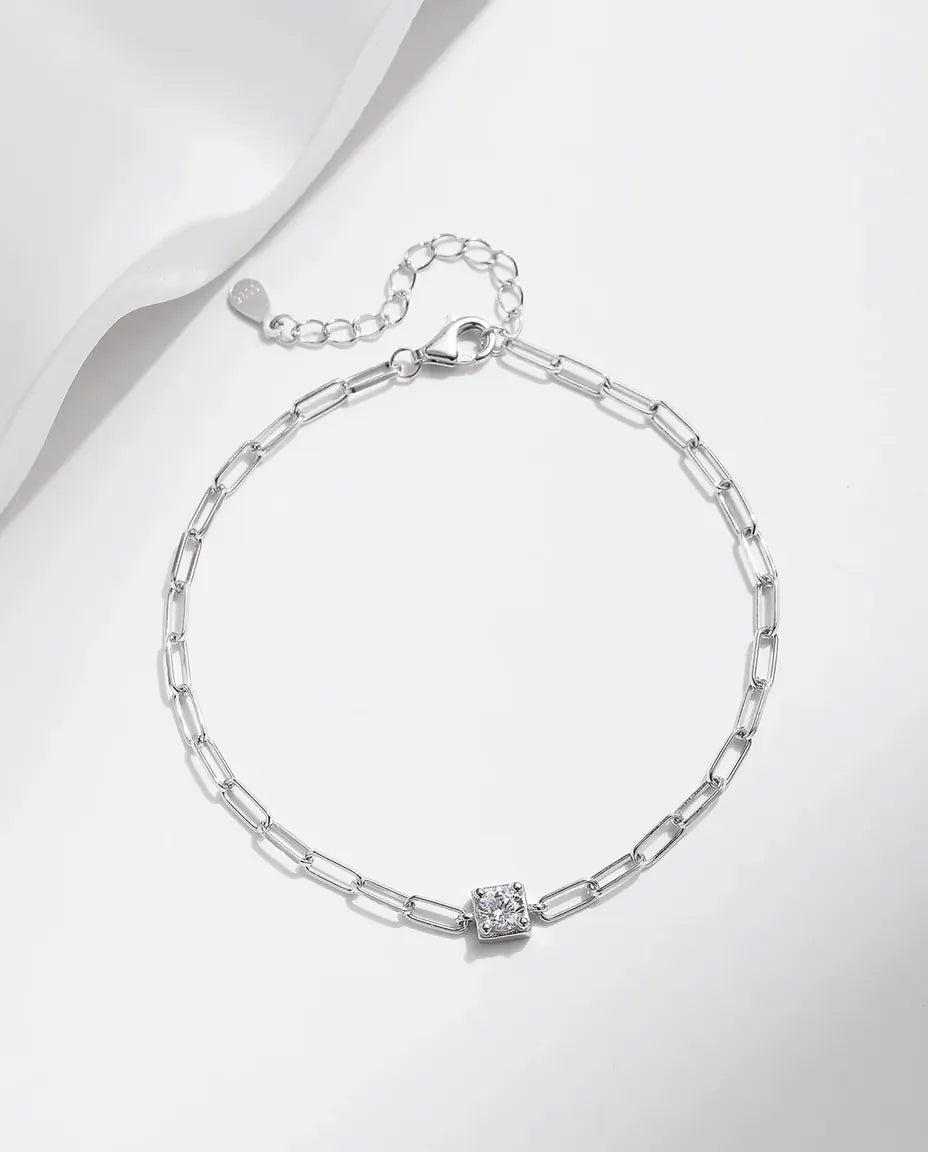 Moissanit Armband an Paperclip-Kette – 0,3 ct in Farbe D in quadratischer Zarge, 925 Sterlingsilber