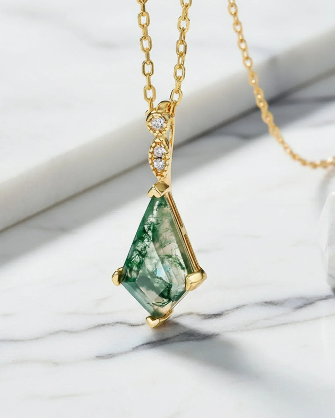 Moosachat Kette – Drachenschliff mit 10K Goldauflage auf 925er Silber, Zirkonia an der Öse, Geschenk für sie
